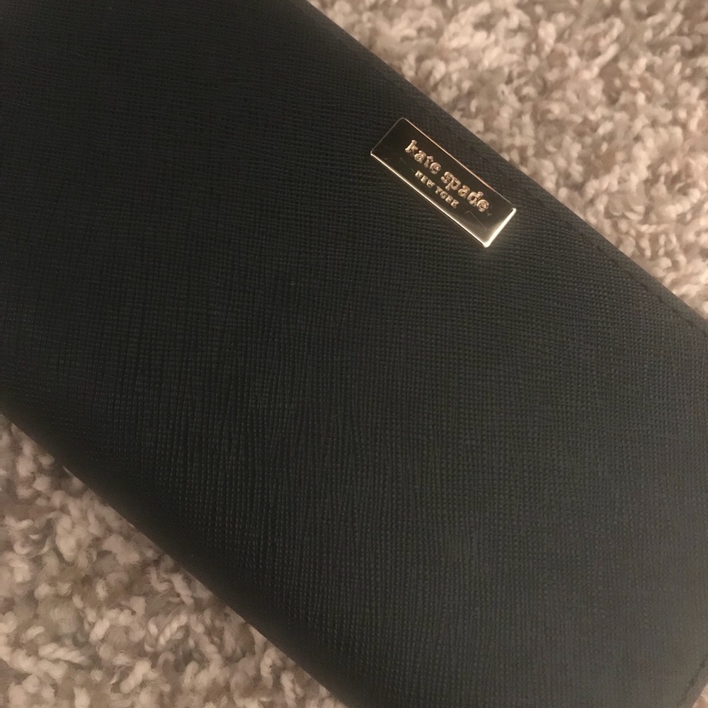 Sold Black Stacy kate spade wallet NWT - Picture 1 of 3